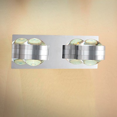 Citilux Пойнт CL552321 Светильник поворотный спот Citilux Пойнт CL552321 Светильник поворотный спотДвойные<br>Светильники-споты – это оригинальные изделия с современным дизайном. Они позволяют не ограничивать свою фантазию при выборе освещения для интерьера. Такие модели обеспечивают достаточно качественный свет. Благодаря компактным размерам Вы можете использовать несколько спотов для одного помещения. Интернет-магазин «Светодом» предлагает необычный светильник-спот Citilux CL552321 по привлекательной цене. Эта модель станет отличным дополнением к люстре, выполненной в том же стиле. Перед оформлением заказа изучите характеристики изделия. Купить светильник-спот Citilux CL552321 в нашем онлайн-магазине Вы можете либо с помощью формы на сайте, либо по указанным выше телефонам. Обратите внимание, что у нас склады не только в Москве и Екатеринбурге, но и других городах России.<br><br>S освещ. до, м2: 5<br>Цветовая t, К: 3000<br>Тип лампы: LED - светодиодная<br>Тип цоколя: LED*3W*3000K<br>Количество ламп: 4<br>Ширина, мм: 230<br>Длина, мм: 110<br>Высота, мм: 80<br>Поверхность арматуры: глянцевый<br>Оттенок (цвет): белый<br>Цвет арматуры: серебристый