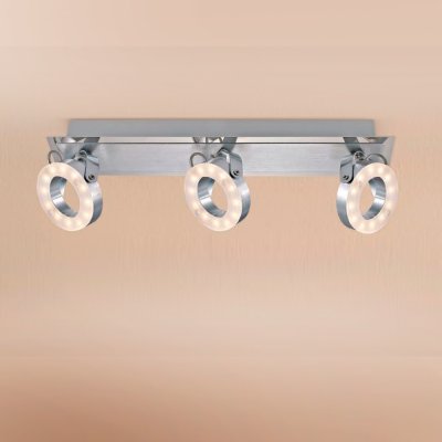 Citilux Бильбо CL553531 Светильник поворотный спот Citilux Бильбо CL553531 Светильник поворотный спотТройные<br>Светильники-споты – это оригинальные изделия с современным дизайном. Они позволяют не ограничивать свою фантазию при выборе освещения для интерьера. Такие модели обеспечивают достаточно качественный свет. Благодаря компактным размерам Вы можете использовать несколько спотов для одного помещения. Интернет-магазин «Светодом» предлагает необычный светильник-спот Citilux CL553531 по привлекательной цене. Эта модель станет отличным дополнением к люстре, выполненной в том же стиле. Перед оформлением заказа изучите характеристики изделия. Купить светильник-спот Citilux CL553531 в нашем онлайн-магазине Вы можете либо с помощью формы на сайте, либо по указанным выше телефонам. Обратите внимание, что мы предлагаем доставку не только по Москве и Екатеринбургу, но и всем остальным российским городам.<br><br>S освещ. до, м2: 1<br>Цветовая t, К: 3000<br>Тип лампы: LED - светодиодная<br>Тип цоколя: LED<br>Количество ламп: 3<br>Ширина, мм: 80<br>MAX мощность ламп, Вт: 6<br>Размеры: LED 6W<br>Длина, мм: 400<br>Высота, мм: 130<br>Цвет арматуры: серебристый
