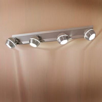 Citilux Раймонд CL555541 Светильник поворотный спот Citilux Раймонд CL555541 Светильник поворотный спотС 4 лампами<br>Светильники-споты – это оригинальные изделия с современным дизайном. Они позволяют не ограничивать свою фантазию при выборе освещения для интерьера. Такие модели обеспечивают достаточно качественный свет. Благодаря компактным размерам Вы можете использовать несколько спотов для одного помещения. Интернет-магазин «Светодом» предлагает необычный светильник-спот Citilux CL555541 по привлекательной цене. Эта модель станет отличным дополнением к люстре, выполненной в том же стиле. Перед оформлением заказа изучите характеристики изделия. Купить светильник-спот Citilux CL555541 в нашем онлайн-магазине Вы можете либо с помощью формы на сайте, либо по указанным выше телефонам. Обратите внимание, что у нас склады не только в Москве и Екатеринбурге, но и других городах России.<br><br>S освещ. до, м2: 1<br>Цветовая t, К: 3000<br>Тип лампы: LED - светодиодная<br>Тип цоколя: LED<br>Количество ламп: 4<br>Ширина, мм: 620<br>MAX мощность ламп, Вт: 5<br>Размеры: LED 5W<br>Длина, мм: 150<br>Высота, мм: 90<br>Поверхность арматуры: глянцевый<br>Цвет арматуры: серебристый