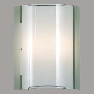 Citilux Лайн CL922081W Светильник настенный бра Citilux Лайн CL922081W Светильник настенный браНакладные<br><br><br>S освещ. до, м2: 13<br>Тип лампы: накаливания / энергосбережения / LED-светодиодная<br>Тип цоколя: E27<br>Количество ламп: 2<br>Ширина, мм: 200<br>MAX мощность ламп, Вт: 100<br>Размеры: Стеклянный рассеиватель, Высота 30см, Ширина 24см, Глубина 11см.<br>Расстояние от стены, мм: 90<br>Высота, мм: 250<br>Поверхность арматуры: глянцевый<br>Цвет арматуры: серебристый