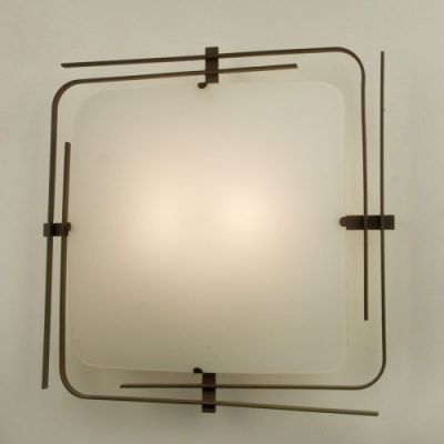 Citilux Спутник CL939201 Светильник настенно-потолочный Citilux Спутник CL939201 Светильник настенно-потолочныйКвадратные<br>Настенно-потолочные светильники – это универсальные осветительные варианты, которые подходят для вертикального и горизонтального монтажа. В интернет-магазине «Светодом» Вы можете приобрести подобные модели по выгодной стоимости. В нашем каталоге представлены как бюджетные варианты, так и эксклюзивные изделия от производителей, которые уже давно заслужили доверие дизайнеров и простых покупателей. Настенно-потолочный светильник Citilux CL939201 станет прекрасным дополнением к основному освещению. Благодаря качественному исполнению и применению современных технологий при производстве эта модель будет радовать Вас своим привлекательным внешним видом долгое время. Приобрести настенно-потолочный светильник Citilux CL939201 можно, находясь в любой точке России.<br><br>S освещ. до, м2: 13<br>Тип лампы: накаливания / энергосбережения / LED-светодиодная<br>Тип цоколя: E27<br>Количество ламп: 2<br>Ширина, мм: 300<br>MAX мощность ламп, Вт: 100<br>Размеры: Высота 9 см. Габариты 39х39 см.<br>Длина, мм: 300<br>Расстояние от стены, мм: 90<br>Высота, мм: 90<br>Поверхность арматуры: глянцевый<br>Цвет арматуры: венге