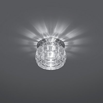 Светильник Gauss Crystal CR002, G9 Светильник Gauss Crystal CR002, G9Хрустальные<br>Встраиваемые светильники – популярное осветительное оборудование, которое можно использовать в качестве основного источника или в дополнение к люстре. Они позволяют создать нужную атмосферу атмосферу и привнести в интерьер уют и комфорт. Интернет-магазин «Светодом» предлагает стильный встраиваемый светильник Gauss Crystal CR002. Данная модель достаточно универсальна, поэтому подойдет практически под любой интерьер. Перед покупкой не забудьте ознакомиться с техническими параметрами, чтобы узнать тип цоколя, площадь освещения и другие важные характеристики. Приобрести встраиваемый светильник Gauss Crystal CR002 в нашем онлайн-магазине Вы можете либо с помощью «Корзины», либо по контактным номерам. Мы развозим заказы по Москве, Екатеринбургу и остальным российским городам.<br><br>S освещ. до, м2: 3<br>Тип лампы: галогенная<br>Тип цоколя: G9<br>Количество ламп: 1<br>MAX мощность ламп, Вт: 50<br>Диаметр, мм мм: 80<br>Диаметр врезного отверстия, мм: 50<br>Высота, мм: 75