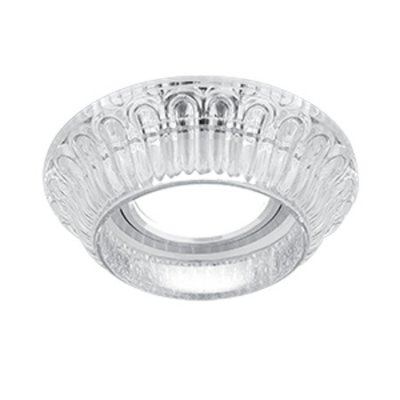 Светильник Gauss Glass CR051 Кристалл/Хром, Gu5.3 Светильник Gauss Glass CR051 Кристалл/Хром, Gu5.3Хрустальные<br>Встраиваемые светильники – популярное осветительное оборудование, которое можно использовать в качестве основного источника или в дополнение к люстре. Они позволяют создать нужную атмосферу атмосферу и привнести в интерьер уют и комфорт. Интернет-магазин «Светодом» предлагает стильный встраиваемый светильник Glass CR051. Данная модель достаточно универсальна, поэтому подойдет практически под любой интерьер. Перед покупкой не забудьте ознакомиться с техническими параметрами, чтобы узнать тип цоколя, площадь освещения и другие важные характеристики. Приобрести встраиваемый светильник Glass CR051 в нашем онлайн-магазине Вы можете либо с помощью «Корзины», либо по контактным номерам. Мы развозим заказы по Москве, Екатеринбургу и остальным российским городам.<br><br>S освещ. до, м2: 3<br>Тип лампы: галогенная/LED<br>Тип цоколя: GU5.3 (MR16)<br>Количество ламп: 1<br>MAX мощность ламп, Вт: 50<br>Диаметр, мм мм: 100<br>Диаметр врезного отверстия, мм: 65<br>Высота, мм: 55<br>Цвет арматуры: серебристый