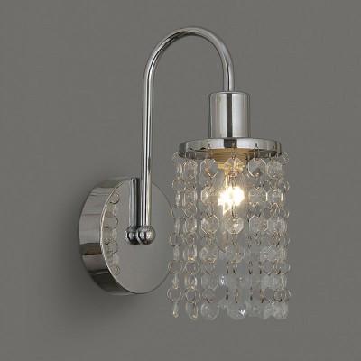 Citilux Капри CL314311 Светильник настенный бра Citilux Капри CL314311 Светильник настенный браХрустальные<br>Хрусталь обладает особым великолепием и шармом! И настенное бра Citilux CL314311 - яркое подтверждение! Ведущий датский производитель позаботился о том, чтобы на Ваших просторах царило лучшее освещение в любых интерьерных зонах. Поэтому было создано изделие высшего качества и содержания. Потрясающие цветовые переливы будут рождаться от хрустального «водопада», заменившего устаревший и громоздкий плафон. К этому добавляется элегантная конструкция настенного бра Citilux CL314311, созданная в серебристом оттенке: немного «прохладном», но поистине вдохновенном. При этом он будет идеально сочетаться с любыми другими цветами. Настенное бра Citilux CL314311 – это роскошь в изысканном и уникальном исполнении, которой Вы сможете всегда наслаждаться и гордиться!<br><br>S освещ. до, м2: 4<br>Тип лампы: накаливания / энергосбережения / LED-светодиодная<br>Тип цоколя: E14<br>Количество ламп: 1<br>Ширина, мм: 120<br>MAX мощность ламп, Вт: 60<br>Размеры: Высота 25см, Ширина 12см, Глубина 15см, С выключателем<br>Длина, мм: 150<br>Высота, мм: 250<br>Оттенок (цвет): прозрачный<br>Цвет арматуры: серебристый хром