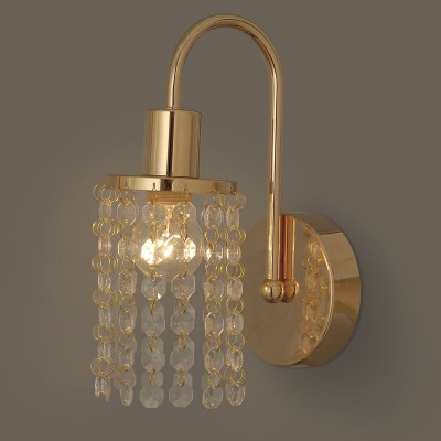 Citilux Капри CL314312 Светильник настенный бра Citilux Капри CL314312 Светильник настенный браХрустальные<br>Хрустальные светильники обладают особым великолепием и шармом, они привносят некий элемент престижа и благородства в любую интерьерную зону. Настенное бра Citilux CL314312 – прекрасный образец подобного творения! Ведущий датский производитель светотехники позаботился о том, чтобы и на Ваших просторах царило лучшее освещение. Поэтому представляет Вашему вниманию изделие высшего качества и содержания. Потрясающие цветовые переливы будут рождаться от хрустального «водопада», заменившего устаревший и громоздкий плафон. К этому добавляется элегантная конструкция настенного бра Citilux CL314312, созданная в золотистом оттенке: тёплом, утончённом и очень вдохновенном. Он будет сочетаться с любыми другими цветами. Настенное бра Citilux CL314312 – это роскошь в изысканном и уникальном исполнении!<br><br>S освещ. до, м2: 4<br>Тип лампы: накаливания / энергосбережения / LED-светодиодная<br>Тип цоколя: E14<br>Количество ламп: 1<br>Ширина, мм: 120<br>MAX мощность ламп, Вт: 60<br>Размеры: Высота 25см, Ширина 12см, Глубина 15см, С выключателем<br>Длина, мм: 150<br>Высота, мм: 250<br>Оттенок (цвет): прозрачный<br>Цвет арматуры: золотой
