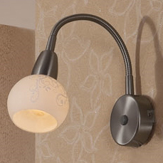 Citilux Соната CL520311 Светильник настенный бра Citilux Соната CL520311 Светильник настенный браГибкие<br>Настенное бра Citilux CL520311 выполнено в стиле модерн, что гарантирует универсальность изделия для оформления любого интерьера. Преимуществом является функциональное гибкое основание конструкции, которое позволяет работать с различным направлением потока лучей. Датские производители позаботились о высоком качестве и долговечности своего творения. При этом бра Citilux CL520311 смело можно назвать стильным и солидным! Конструкция изделия имеет лаконичный размер и приятное серебристое мерцание. Молочно-белое стекло плафона округлой формы элегантно обрамляет лампу, мягко рассеивая свет. Настенное бра Citilux CL520311 – прекрасное приобретение для модного интерьера!<br><br>S освещ. до, м2: 4<br>Тип товара: Светильник настенный бра<br>Тип лампы: накаливания / энергосбережения / LED-светодиодная<br>Тип цоколя: E14<br>Количество ламп: 1<br>Ширина, мм: 90<br>MAX мощность ламп, Вт: 60<br>Диаметр, мм мм: 80<br>Размеры: С выключателем, Длина гибкой части 22см, Размер головки 11,5см, Выдувное молочнобелое стекло с узором<br>Расстояние от стены, мм: 220<br>Высота, мм: 220<br>Поверхность арматуры: матовый<br>Цвет арматуры: серебристый