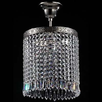 Светильник Maytoni D783-PT20-1-N Sfera Светильник Maytoni D783-PT20-1-N SferaПотолочные<br>Обновить интерьер своей комнаты, оформление которой предполагает наличие классических аксессуаров, можно при покупке потолочной люстры, созданной мастерами немецкой фирмы Maytoni. Ее прекрасные, но ни в коем случае, не вычурные внешние характеристики, вы с успехом можете рассмотреть на фото. Хрустальный блеск плафона прекрасно гармонирует с нежным цветом никелевого каркаса потолочной люстры Maytoni D783-PT20-1-N. Он, кстати, выполнен в форме рельефного обруча, закрепленного на невысоком потолочном подвесе. Одной лампочки с цоколем Е27, не вошедшей в стоимость комплекта от Майтони, будет достаточно для эксплуатации данной люстры. Заказать лампочку подходящего типа вы сможете в нашем интернет-магазине, заранее ознакомившись с ценами на комплектующие.<br><br>Установка на натяжной потолок: Да<br>S освещ. до, м2: 4<br>Крепление: Крюк<br>Тип лампы: накаливания / энергосбережения / LED-светодиодная<br>Тип цоколя: E27<br>Количество ламп: 1<br>MAX мощность ламп, Вт: 60<br>Диаметр, мм мм: 200<br>Высота, мм: 350<br>Цвет арматуры: серый
