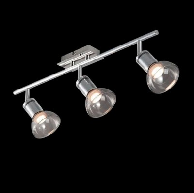 Светильник Maytoni ECO003-03-N Светильник Maytoni ECO003-03-NТройные<br>Светильники-споты – это оригинальные изделия с современным дизайном. Они позволяют не ограничивать свою фантазию при выборе освещения для интерьера. Такие модели обеспечивают достаточно качественный свет. Благодаря компактным размерам Вы можете использовать несколько спотов для одного помещения. Интернет-магазин «Светодом» предлагает необычный светильник-спот Maytoni ECO003-03-N по привлекательной цене. Эта модель станет отличным дополнением к люстре, выполненной в том же стиле. Перед оформлением заказа изучите характеристики изделия. Купить светильник-спот Maytoni ECO003-03-N в нашем онлайн-магазине Вы можете либо с помощью формы на сайте, либо по указанным выше телефонам. Обратите внимание, что мы предлагаем доставку не только по Москве и Екатеринбургу, но и всем остальным российским городам.<br><br>Тип лампы: Накаливания / энергосбережения / светодиодная<br>Тип цоколя: LED<br>Количество ламп: 3<br>Ширина, мм: 196<br>MAX мощность ламп, Вт: 4<br>Длина, мм: 564<br>Высота, мм: 150<br>Цвет арматуры: серебристый