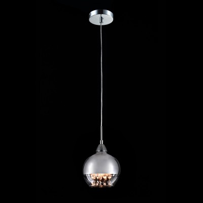 Светильник Maytoni F012-11-N F012 Светильник Maytoni F012-11-N F012Одиночные<br>Подвесной светильник – это универсальный вариант, подходящий для любой комнаты. Сегодня производители предлагают огромный выбор таких моделей по самым разным ценам. В каталоге интернет-магазина «Светодом» мы собрали большое количество интересных и оригинальных светильников по выгодной стоимости. Вы можете приобрести их с доставкой в Москву, Екатеринбург и любой другой город России. Подвесной светильник Maytoni Maytoni F012-11-N F012 сразу же привлечет внимание Ваших гостей благодаря стильному исполнению. Благородный дизайн позволит использовать эту модель практически в любом интерьере. Она обеспечит достаточно света и при этом легко монтируется. Чтобы купить подвесной светильник Maytoni Maytoni F012-11-N F012, воспользуйтесь формой на нашем сайте или позвоните менеджерам интернет-магазина.<br><br>Крепление: планка<br>Тип лампы: накаливания / энергосбережения / LED-светодиодная<br>Тип цоколя: E14<br>Количество ламп: 1<br>MAX мощность ламп, Вт: 60<br>Диаметр, мм мм: 150<br>Длина цепи/провода, мм: 700<br>Высота, мм: 250 - 1000<br>Цвет арматуры: серый