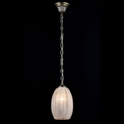 Люстра Maytoni F017-01-R Lily Люстра Maytoni F017-01-R LilyОдиночные<br>Подвесной светильник – это универсальный вариант, подходящий для любой комнаты. Сегодня производители предлагают огромный выбор таких моделей по самым разным ценам. В каталоге интернет-магазина «Светодом» мы собрали большое количество интересных и оригинальных светильников по выгодной стоимости. Вы можете приобрести их в Москве, Екатеринбурге и любом другом городе России. Подвесной светильник Maytoni F017-01-R сразу же привлечет внимание Ваших гостей благодаря стильному исполнению. Благородный дизайн позволит использовать эту модель практически в любом интерьере. Она обеспечит достаточно света и при этом легко монтируется. Чтобы купить подвесной светильник Maytoni F017-01-R, воспользуйтесь формой на нашем сайте или позвоните менеджерам интернет-магазина.<br><br>Крепление: планка<br>Тип лампы: накаливания / энергосбережения / LED-светодиодная<br>Тип цоколя: E27<br>Количество ламп: 1<br>MAX мощность ламп, Вт: 60<br>Диаметр, мм мм: 155<br>Длина цепи/провода, мм: 550<br>Высота, мм: 920<br>Цвет арматуры: бронзовый