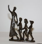 13060-C Сувенир "Мама с детьми", 11X5X14.5см, металл