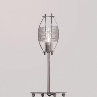 Настольная лампа Lussole LSA-1504-01 Настольная лампа Lussole LSA-1504-01Современные<br>Настольная лампа – это не просто источник дополнительного освещения, но и оригинальный элемент декора. Его можно установить в спальне, гостиной, кабинете и других комнатах. Интернет-магазин «Светодом» предлагает настольные лампы разных стилей по доступным ценам. Благодаря большому ассортименту Вы обязательно найдете в нашем каталоге именно ту модель, которую искали. <br> Настольная лампа Lussole LSA-1504-01 – прекрасный вариант для завершения интерьера. Ее можно включить одновременно с люстрой для более яркого освещения или без нее для создания уютной атмосферы, настраивающей на отдых. <br> Купить настольную лампу Lussole LSA-1504-01 Вы можете с помощью виртуальной «Корзины» или по контактным номерам, указанным на сайте.<br><br>S освещ. до, м2: 3<br>Тип лампы: галогенная / LED-светодиодная<br>Тип цоколя: G9<br>Количество ламп: 1<br>MAX мощность ламп, Вт: 40<br>Диаметр, мм мм: 120<br>Высота, мм: 350<br>Оттенок (цвет): прозрачный<br>Цвет арматуры: серебристый хром