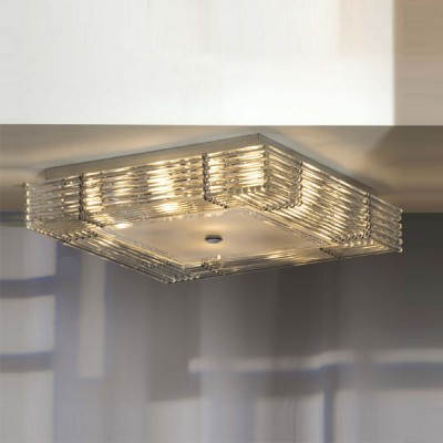Люстра Lussole LSC-3407-10 Popoli Люстра Lussole LSC-3407-10 PopoliПотолочные<br>Люстра LUSSOLE LSC-3407-10 POPOLI выглядит нарядной и праздничной даже несмотря на простую квадратную форму и монохромность цвета. Этому способствует множество граней стеклянного плафона, которые преломляют лучи света и заставляют ее сверкать. Плоское крепление и небольшие габариты люстры отлично подойдут для помещения с невысокими потолками, при этом десять лампочек создают освещение на расстоянии до двадцати семи квадратных метров!<br><br>Установка на натяжной потолок: Ограничено<br>S освещ. до, м2: 18<br>Крепление: Планка<br>Тип лампы: накаливания / энергосбережения / LED-светодиодная<br>Тип цоколя: E14<br>Количество ламп: 10<br>Ширина, мм: 520<br>MAX мощность ламп, Вт: 40<br>Длина, мм: 520<br>Высота, мм: 110<br>Цвет арматуры: серебристый