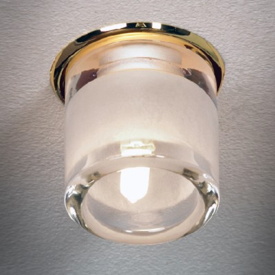 Светильник Lussole LSC-6090-01 Vittorito золото Светильник Lussole LSC-6090-01 Vittorito золотоКруглые<br>Встраиваемые светильники – неотъемлема часть современного интерьера квартиры, дома, офиса, магазина, ресторана и т.п. Они легко монтирутс и создат неповторимый, ффектный облик помещени. Компани Lussole идет «в ногу» со временем, и выпустила сери встраиваемых светильников Vittorito. Источник света LSC-6090-01 обладает универсальной круглой формой, котора подходит абсолтно ко всем интерьерам, и благородным, «золотым» оттенком, создащим атмосферу гармонии и радости. Рекомендуем Вам использовать встраиваемый светильник в комплекте из нескольких кземплров и другими осветительными приборами из серии дл создани «по-дизайнерски» профессионального облика помещени.<br><br>S освещ. до, м2: 3<br>Тип лампы: галогенна<br>Тип цокол: G9<br>Количество ламп: 1<br>MAX мощность ламп, Вт: 40<br>Диаметр, мм мм: 80<br>Высота, мм: 80<br>Оттенок (цвет): белый<br>Цвет арматуры: Золотой