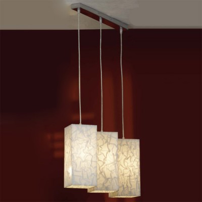 Светильник Lussole LSL-3106-03 Monfandi Светильник Lussole LSL-3106-03 MonfandiТройные<br>Центральное освещение может быть не просто насыщенным яркостью, но и прекрасным в своём дизайне. Обратите особое внимание на изделие Lussole LSL-3106-03, в котором гармонично сочетаются правильная геометрия, великолепные пропорции и изысканный декор. Все три плафона представленного подвесного светильника по периметру украшены художественным узором. Белый цвет изделия выбран не зря, ведь он является универсальным для любого интерьера. Вы сможете играть с дизайнерскими идеями без ущерба насыщенному центральному сиянию в пространстве. Подвесной светильник Lussole LSL-3106-03 – прекрасный выбор в пользу достойного потока лучей в нежной огранке модно стилизованного изделия!<br><br>S освещ. до, м2: 12<br>Тип лампы: накаливания / энергосбережения / LED-светодиодная<br>Тип цоколя: E27<br>Количество ламп: 3<br>Ширина, мм: 130<br>MAX мощность ламп, Вт: 60<br>Длина, мм: 600<br>Высота, мм: 1200<br>Оттенок (цвет): белый<br>Цвет арматуры: серебристый