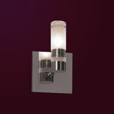 Светильник Lussole LSL-5401-01 Acqua хром Светильник Lussole LSL-5401-01 Acqua хромМодерн<br>Светильники для ванных комнат отличаются повышенными требованиями электробезопасности<br><br>S освещ. до, м2: 3<br>Тип товара: Светильник настенный бра<br>Скидка, %: 22<br>Тип лампы: галогенная / LED-светодиодная<br>Тип цоколя: G9<br>Количество ламп: 1<br>Ширина, мм: 100<br>MAX мощность ламп, Вт: 40<br>Расстояние от стены, мм: 120<br>Высота, мм: 160<br>Оттенок (цвет): белый<br>Цвет арматуры: серебристый