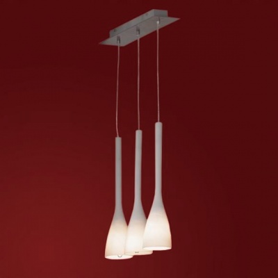 Светильник Lussole LSN-0106-03 Varmo никель Светильник Lussole LSN-0106-03 Varmo никельТройные<br>Порой требуются особенные вертикальные композиции в пространстве, особенно, когда речь идёт о помещениях с высокими потолками. Предлагаем Вашему вниманию грациозную подвесную люстру Lussole LSN-0106-03 с тремя источниками насыщенного света. Вся конструкция состоит из тонких нитей основания и белоснежных плафонов в форме изысканных силуэтов ваз. Благодаря тройному потоку света Ваше пространство наполнится глубоким сиянием, позволяющим заполнить каждый уголок интерьера яркими лучами. Подвесная люстра Lussole LSN-0106-03 прекрасно впишется в домашние просторы или послужит помощником на коммерческих площадках. Это верный выбор в пользу изысканного силуэта и непоколебимой эстетики!<br><br>S освещ. до, м2: 8<br>Тип лампы: накаливания / энергосбережения / LED-светодиодная<br>Тип цоколя: E14<br>Количество ламп: 3<br>Ширина, мм: 110<br>MAX мощность ламп, Вт: 40<br>Длина, мм: 470<br>Высота, мм: 500-1350<br>Оттенок (цвет): белый<br>Цвет арматуры: серый