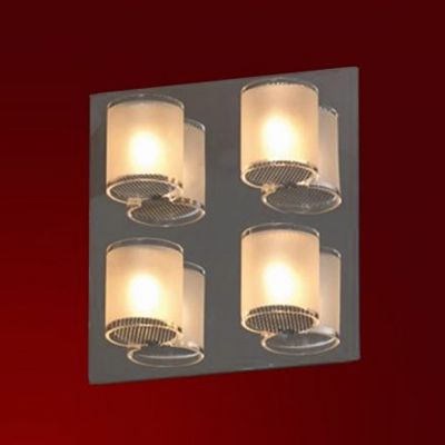 Светильник Lussole LSQ-3401-04 Cappello хром Светильник Lussole LSQ-3401-04 Cappello хромКвадратные<br>Настенно потолочный светильник Lussole (Люссоль) LSQ-3401-04 подходит как для установки в вертикальном положении - на стены, так и для установки в горизонтальном - на потолок. Для установки настенно потолочных светильников на натяжной потолок необходимо использовать светодиодные лампы LED, которые экономнее ламп Ильича (накаливания) в 10 раз, выделяют мало тепла и не дадут расплавиться Вашему потолку.<br><br>S освещ. до, м2: 11<br>Тип лампы: галогенная / LED-светодиодная<br>Тип цоколя: G9<br>Количество ламп: 4<br>Ширина, мм: 80<br>MAX мощность ламп, Вт: 40<br>Расстояние от стены, мм: 90<br>Высота, мм: 420<br>Оттенок (цвет): белый<br>Цвет арматуры: серебристый