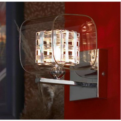 Светильник Lussole Lsc-8001-01 Светильник Lussole Lsc-8001-01Хай-тек<br>В интернет-магазине «Светодом» представлен широкий выбор настенных бра по привлекательной цене. Это качественные товары от популярных мировых производителей. Благодаря большому ассортименту Вы обязательно подберете под свой интерьер наиболее подходящий вариант. Оригинальное настенное бра Lussole LSC-8001-01 можно использовать для освещения не только гостиной, но и прихожей или спальни. Модель выполнена из современных материалов, поэтому прослужит на протяжении долгого времени. Обратите внимание на технические характеристики, чтобы сделать правильный выбор. Чтобы купить настенное бра Lussole LSC-8001-01 в нашем интернет-магазине, воспользуйтесь «Корзиной» или позвоните менеджерам компании «Светодом» по указанным на сайте номерам. Мы доставляем заказы по Москве, Екатеринбургу и другим российским городам.<br><br>S освещ. до, м2: 2<br>Тип лампы: галогенная / LED-светодиодная<br>Тип цоколя: G9<br>Количество ламп: 1<br>Ширина, мм: 120мм<br>MAX мощность ламп, Вт: 40<br>Выступ, мм: 180мм<br>Высота, мм: 190мм<br>Оттенок (цвет): Бесцветный<br>Цвет арматуры: серебристый
