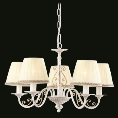 Люстра Maytoni ARM290-05-G Elegant 29 Люстра Maytoni ARM290-05-G Elegant 29Подвесные<br>Для обладателей квартиры с невысокими потолками прекрасно подойдет продукция от фирмы Maytoni. На фото представлена подвесная люстра Maytoni Elegant 29 ARM290-05-G. Благодаря короткому основанию, подвесная люстра идеально впишется в интерьер. Основание белого цвета великолепно дополнено кремовыми абажурами с золотыми элементами в стиле барокко. Люстра займет достойное место в центре помещения. Фирма Майтони оснастила конструкцию пятью лампочками. Стоимость такой люстры крайне заманчива, ведь купив ее по указанной цене, достаточно популярная модель.<br><br>Установка на натяжной потолок: Да<br>S освещ. до, м2: 13<br>Крепление: Крюк<br>Тип лампы: накаливания / энергосбережения / LED-светодиодная<br>Тип цоколя: E14<br>Количество ламп: 5<br>MAX мощность ламп, Вт: 40<br>Диаметр, мм мм: 570<br>Длина цепи/провода, мм: 400<br>Высота, мм: 350<br>Цвет арматуры: белый с золотистой патиной
