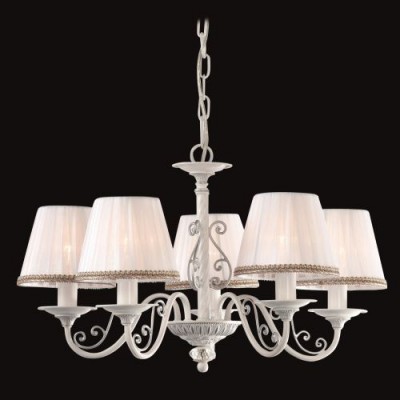 Люстра Maytoni ARM290-05-W Elegant 29 Люстра Maytoni ARM290-05-W Elegant 29Подвесные<br>Наиболее органично в квартиру с невысокими потолками впишется подвесная люстра Maytoni Elegant 29 ARM290-05-W. Благодаря короткому основанию, которое видно на фото, подвесная люстра от фирмы Майтони не станет помехой для обитателей квартиры. Серебристые элементы на белом основании дополнены пятью белыми абажурами, подчеркивающими стиль барокко. При креплении используется крючок. Для создания композиции дополнительно можно использовать бра и торшеры от фирмы Maytoni. Купить подвесную люстру можно по приемлемой стоимости. Доступная цена позволяет<br><br>Установка на натяжной потолок: Да<br>S освещ. до, м2: 13<br>Крепление: Крюк<br>Тип товара: Люстра<br>Скидка, %: 21<br>Тип лампы: накаливания / энергосбережения / LED-светодиодная<br>Тип цоколя: E14<br>Количество ламп: 5<br>MAX мощность ламп, Вт: 40<br>Диаметр, мм мм: 570<br>Длина цепи/провода, мм: 400<br>Высота, мм: 350<br>Цвет арматуры: белый