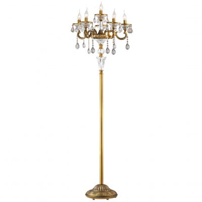 Торшер хрустальный Odeon light 2454/6F Торшер хрустальный Odeon light 2454/6FХрустальные<br>Хрустальный торшер Odeon light 2454/6F станет превосходным украшением Вашего интерьера. Это безупречная роскошь, ведь в единой конструкции сочетаются удлинённый силуэт, грациозные изгибы, цветовое наполненные оттенком состаренного золота и игра искрящихся лучей. Торшер Odeon light 2454/6F – прекрасный хрустальный шедевр, который Вы сможете легко перемещать в пространстве, в зависимости от пожеланий и дизайнерских задумок. Только представьте столь роскошное творение на просторах гостиной, или прихожей зоны, или в будуаре Вашей спальни. Причастность к миру престижной эстетики Вам просто гарантирована! Хрустальный торшер Odeon light 2454/6F подарит наслаждение благородным сиянием!<br><br>S освещ. до, м2: 24<br>Тип лампы: накаливания / энергосбережения / LED-светодиодная<br>Тип цоколя: E14<br>Количество ламп: 6<br>MAX мощность ламп, Вт: 60<br>Диаметр, мм мм: 560<br>Высота, мм: 1660<br>Оттенок (цвет): белый<br>Цвет арматуры: золотой