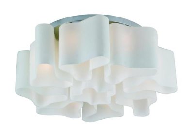 Светильник потолочный St luce SL118.502.09 Светильник потолочный St luce SL118.502.09Потолочные<br>Касаемо коллекции модели St luce SL118.502.09 хотелось бы отметить основные моменты: Дизайнерские плафоны люстр коллекции Onde 2 выглядят изящно и эксклюзивно. Эти светильники будут отлично смотреться и в интерьере модерн, и в стиле хай-тек. Основание светильников изготовлено из белого матового стекла вручную. Трехлопастная форма каждого из них оригинальна и неповторима.<br><br>Установка на натяжной потолок: Ограничено<br>S освещ. до, м2: 36<br>Крепление: Планка<br>Тип лампы: накаливания / энергосбережения / LED-светодиодная<br>Тип цоколя: E27<br>Количество ламп: 9<br>Ширина, мм: 720<br>MAX мощность ламп, Вт: 60<br>Диаметр, мм мм: 720<br>Длина, мм: 720<br>Высота, мм: 230<br>Поверхность арматуры: матовая<br>Оттенок (цвет): серебристный<br>Цвет арматуры: белый
