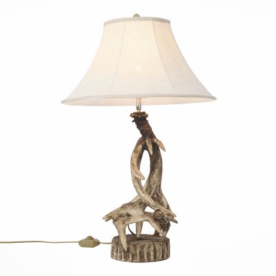 Светильник St Luce SL153.704.01 Светильник St Luce SL153.704.01Современные<br>Если Вы настроены купить светильник модели SL15370401, то обратите внимание: Светильники коллекции Renna – это традиционное решение освещения в средневековой Европе.Основание светильника выполнено в виде оленьих рогов из дерева и смеси смол, удерживающие элементы- из металла и окрашены светло коричневой краской. Аутентичный природный дизайн основания гармонично дополняют лампы, имитирующие свечи. Модели коллекции Renna привнесут в интерьер зала, кабинета, просторного холла ощущение тепла и уюта , создадут атмосферу торжественности .<br><br>Тип лампы: Накаливания / энергосбережения / светодиодная<br>Тип цоколя: E14<br>Количество ламп: 1<br>MAX мощность ламп, Вт: 40<br>Диаметр, мм мм: 420<br>Высота, мм: 750