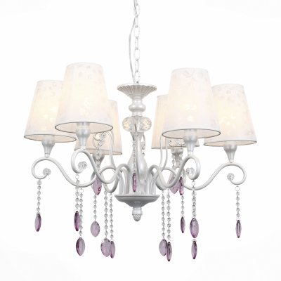 Светильник St Luce SL164.503.06 Светильник St Luce SL164.503.06Подвесные<br>Если Вы настроены купить светильник модели SL16450306, то обратите внимание: Вечная классика с идеальными формами, чёткими линиями- это коллекция светильников Jeta ,- достойный вариант для освещения загородного дома или квартиры. Игривые завитки металлического основания, окрашенного в белый цвет, создают атмосферу романтизма и гармонии. Оригинальность и возможность смены образа светильнику добавляют 2 набора подвесок, идущих в комлекте с люстрами и бра. Можно менять настроение и весь облик люстры, самостоятельно заменяя подвески из прозрачного хрусталя на бледно розовые. Плафоны классической формы способствуют тому, что свет мягким, направленным потоком падает вниз, отражаясь и преломляясь на поверхности хрустальных кристаллов, играя бликами и тенями.<br><br>Установка на натяжной потолок: Да<br>S освещ. до, м2: 12<br>Тип лампы: Накаливания / энергосбережения / светодиодная<br>Тип цоколя: E14<br>Количество ламп: 6<br>MAX мощность ламп, Вт: 40<br>Диаметр, мм мм: 490<br>Высота, мм: 370 - 815