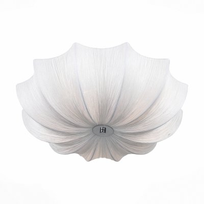 Светильник St Luce SL358.502.05 Светильник St Luce SL358.502.05Потолочные<br>Если Вы настроены купить светильник модели SL35850205, то обратите внимание: Цветы вдохновляют дизайнеров всего мира создавать практичные шедевры – от ваз и декора до люстр и светильников. Люстра Fiore из этой нежной и светлой коллекции имеет одновременно простую и многогранную форму, ее хочется рассматривать снова и снова. Кому-то она напомнит бутон колокольчика, а кто-то вспомнит лилии, фрезии или даже яркие нарциссы. Приглушенная цветовая гамма – это простор для фантазии и вдохновения. Благодаря затейливой форме и бело-голубому тону, свет будет наполнять помещение мягко и объемно.<br><br>Установка на натяжной потолок: Да<br>S освещ. до, м2: 10<br>Тип лампы: Накаливания / энергосбережения / светодиодная<br>Тип цоколя: E14<br>Количество ламп: 5<br>MAX мощность ламп, Вт: 40<br>Диаметр, мм мм: 520<br>Высота, мм: 200