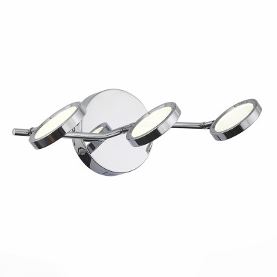 Светильник St luce SL576.101.03 Светильник St luce SL576.101.03Тройные<br>Если Вы настроены купить светильник модели SL57610103, то обратите внимание: <br>Как инопланетные огни, сверкают под потолком яркие кольца светильников коллекции Gruppo. Итальянские дизайнеры сократили размеры плафона до минимума, оставив только тонкий металлический ободок цвета хром. Всё остальное – это свет от светодиодной ленты, спрятанной внутри изящного корпуса плафона. Прозрачное стекло с имитацией многочисленных капель мягко рассеивает свет. Плафоны светильников способны вращаться в разных плоскостях, что позволяет достигнуть высокого качества освещенности. Модели коллекции Gruppo великолепно впишутся в минималистичный современный интерьер, добавив ему элегантности и стиля, будут хорошо смотреться на низких потолках и в небольших комнатах, а так же создадут локальное освещение в виде настенного бра.<br><br>S освещ. до, м2: 6<br>Цветовая t, К: 4000<br>Тип лампы: LED<br>Количество ламп: 3<br>Ширина, мм: 450<br>Расстояние от стены, мм: 190<br>Высота, мм: 120<br>MAX мощность ламп, Вт: 5