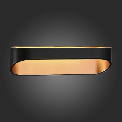 Светильник St Luce SL582.041.01 Светильник St Luce SL582.041.01Хай-тек<br>Если Вы настроены купить светильник модели SL58204101, то обратите внимание: Высокотехничный минимализм - так можно описать дизайн бра Mensola. Это отличное дополнение интерьера в стиле хай-тек, модерн или техно. Корпус светильников изготовлен из высококачественного металла с белым матовым покрытием. Источник света - LED.<br><br>Цветовая t, К: 4000<br>Тип лампы: LED<br>Тип цоколя: LED<br>Ширина, мм: 250<br>MAX мощность ламп, Вт: 6<br>Расстояние от стены, мм: 80<br>Высота, мм: 65