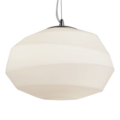 Светильник подвесной St luce SL706.553.01 Светильник подвесной St luce SL706.553.01Одиночные<br>Если Вы настроены купить светильник модели SL70655301, то обратите внимание: Светильники коллекции Zuca - это сочетание дизайнерского креатива и функциональности. Такая люстра украсит апартаменты в стиле современной классики, минимализма или фьюжн. Интерьер делают детали, и именно таким оригинальным элементом комнаты могут стать люстры коллекции Zuca. Асимметричный стеклянный плафон выглядит стильно и актуально. Такое оригинальное исполнение понравится ценителям смелых решений и неординарного подхода к оформлению интерьера.<br><br>S освещ. до, м2: 3<br>Крепление: на планку<br>Тип лампы: накаливания / энергосбережения / LED-светодиодная<br>Тип цоколя: E27<br>Количество ламп: 1<br>MAX мощность ламп, Вт: 60<br>Диаметр, мм мм: 420<br>Длина цепи/провода, мм: 1100<br>Высота, мм: 330<br>Поверхность арматуры: глянцевая<br>Оттенок (цвет): белый<br>Цвет арматуры: серебристый хром