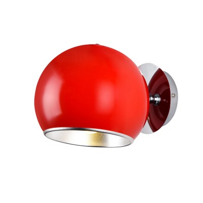 Светильник настенный St luce SL855.601.01 Светильник настенный St luce SL855.601.01Одиночные<br>Касаемо коллекции модели St luce SL855.601.01 хотелось бы отметить основные моменты: Светильники серии Lucido- это металлические конструкции, напоминающие молекулы и их сцепление. Блестящая хромовая, белая, красная и черная поверхности созвучны современным тенденциям дизайна. Эти светильники отлично подойдут к интерьеру комнаты в стиле модерн, поп-арт, хай-тек или футуризм.<br><br>S освещ. до, м2: 4<br>Крепление: планка<br>Тип лампы: накаливания / энергосбережения / LED-светодиодная<br>Тип цоколя: E27<br>Количество ламп: 1<br>Ширина, мм: 250<br>MAX мощность ламп, Вт: 60<br>Длина, мм: 200<br>Расстояние от стены, мм: 200<br>Высота, мм: 200<br>Поверхность арматуры: глянцевая<br>Цвет арматуры: серебристый