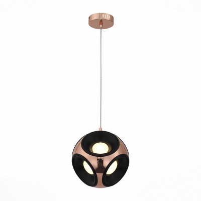 Люстра подвесная St luce SL948.303.01 Люстра подвесная St luce SL948.303.01Подвесные<br>Модели коллекции Cratere- это оригинальный источник основного и дополнительного света для городских квартир , загородных домов, кафе в стиле техно или хай-тек. Главные преимущества данной модели заключаются в обилии света, функциональности, экономии пространства и отсутствии декора. Основание светильников выполнены из металла матового чёрного цвета и цвета глянцевой меди. Продумывая внешний облик светильника, дизайнеры приложили максимум усилий для того, чтобы светораспределение было равномерным и качественным. Потолочные светильники Cratere станут ярким акцентом в интерьере кухни, гостиной, столовой, творческой мастерской.<br><br>Цветовая t, К: 4000<br>Тип лампы: LED<br>Тип цоколя: LED<br>Цвет арматуры: медный<br>Диаметр, мм мм: 250<br>Высота, мм: 1500<br>MAX мощность ламп, Вт: 30