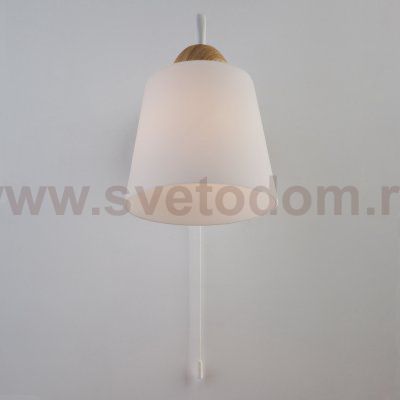Настенный светильник бра Eurosvet 70062/1 белый