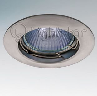 Lightstar LEGA 11019 Светильник Lightstar LEGA 11019 СветильникКруглые<br>Встраиваемые светильники – популярное осветительное оборудование, которое можно использовать в качестве основного источника или в дополнение к люстре. Они позволяют создать нужную атмосферу атмосферу и привнести в интерьер уют и комфорт. Интернет-магазин «Светодом» предлагает стильный встраиваемый светильник Lightstar 11019. Данная модель достаточно универсальна, поэтому подойдет практически под любой интерьер. Перед покупкой не забудьте ознакомиться с техническими параметрами, чтобы узнать тип цоколя, площадь освещения и другие важные характеристики. Приобрести встраиваемый светильник Lightstar 11019 в нашем онлайн-магазине Вы можете либо с помощью «Корзины», либо по контактным номерам. Мы развозим заказы по Москве, Екатеринбургу и остальным российским городам.<br><br>Тип лампы: галогенная/LED<br>Тип цоколя: MR16 / gu5.3 / GU10<br>Количество ламп: 1<br>MAX мощность ламп, Вт: 50<br>Размеры: Диаметр + врезного отверстия<br>Цвет арматуры: серебристый