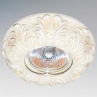 Lightstar CORINTO 2611 Светильник Lightstar CORINTO 2611 СветильникКруглые<br>Встраиваемые светильники – популярное осветительное оборудование, которое можно использовать в качестве основного источника или в дополнение к люстре. Они позволяют создать нужную атмосферу атмосферу и привнести в интерьер уют и комфорт. Интернет-магазин «Светодом» предлагает стильный встраиваемый светильник Lightstar 2611. Данная модель достаточно универсальна, поэтому подойдет практически под любой интерьер. Перед покупкой не забудьте ознакомиться с техническими параметрами, чтобы узнать тип цоколя, площадь освещения и другие важные характеристики. Приобрести встраиваемый светильник Lightstar 2611 в нашем онлайн-магазине Вы можете либо с помощью «Корзины», либо по контактным номерам. Мы развозим заказы по Москве, Екатеринбургу и остальным российским городам.<br><br>Тип лампы: галогенная/LED<br>Тип цоколя: Gu5.3/GU10<br>Количество ламп: 1<br>MAX мощность ламп, Вт: 50<br>Размеры: D105 H28, встраиваемые размеры