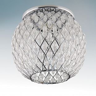 Lightstar OBUNGO 4434 Светильник Lightstar OBUNGO 4434 СветильникХрустальные<br>Встраиваемые светильники – популярное осветительное оборудование, которое можно использовать в качестве основного источника или в дополнение к люстре. Они позволяют создать нужную атмосферу атмосферу и привнести в интерьер уют и комфорт. Интернет-магазин «Светодом» предлагает стильный встраиваемый светильник Lightstar 4434. Данная модель достаточно универсальна, поэтому подойдет практически под любой интерьер. Перед покупкой не забудьте ознакомиться с техническими параметрами, чтобы узнать тип цоколя, площадь освещения и другие важные характеристики. Приобрести встраиваемый светильник Lightstar 4434 в нашем онлайн-магазине Вы можете либо с помощью «Корзины», либо по контактным номерам. Мы доставляем заказы по Москве, Екатеринбургу и остальным российским городам.<br><br>Тип лампы: галогенная/LED<br>Тип цоколя: G9<br>Количество ламп: 1<br>MAX мощность ламп, Вт: 40<br>Размеры: D103 H90<br>Оттенок (цвет): хром<br>Цвет арматуры: серебристый