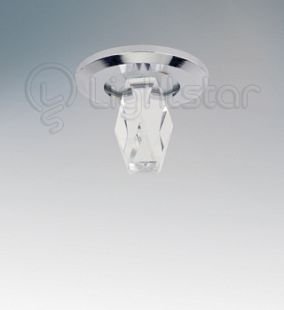 Lightstar ASTRA 70132 Светильник Lightstar ASTRA 70132 СветильникХрустальные<br>Встраиваемые светильники – популярное осветительное оборудование, которое можно использовать в качестве основного источника или в дополнение к люстре. Они позволяют создать нужную атмосферу атмосферу и привнести в интерьер уют и комфорт. Интернет-магазин «Светодом» предлагает стильный встраиваемый светильник Lightstar 70132. Данная модель достаточно универсальна, поэтому подойдет практически под любой интерьер. Перед покупкой не забудьте ознакомиться с техническими параметрами, чтобы узнать тип цоколя, площадь освещения и другие важные характеристики. Приобрести встраиваемый светильник Lightstar 70132 в нашем онлайн-магазине Вы можете либо с помощью «Корзины», либо по контактным номерам. Мы доставляем заказы по Москве, Екатеринбургу и остальным российским городам.<br><br>Тип лампы: галогенная/LED<br>Тип цоколя: LED<br>Количество ламп: 1<br>MAX мощность ламп, Вт: 1<br>Размеры: Диаметр врезного отверстия<br>Цвет арматуры: серебристый