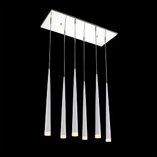 Lightstar PUNTO 807066 Светильник подвесной Lightstar PUNTO 807066 Светильник подвеснойПотолочные<br>Компания «Светодом» предлагает широкий ассортимент люстр от известных производителей. Представленные в нашем каталоге товары выполнены из современных материалов и обладают отличным качеством. Благодаря широкому ассортименту Вы сможете найти у нас люстру под любой интерьер. Мы предлагаем как классические варианты, так и современные модели, отличающиеся лаконичностью и простотой форм. Стильная люстра Lightstar 807066 станет украшением любого дома. Эта модель от известного производителя не оставит равнодушным ценителей красивых и оригинальных предметов интерьера. Люстра Lightstar 807066 обеспечит равномерное распределение света по всей комнате. При выборе обратите внимание на характеристики, позволяющие приобрести наиболее подходящую модель. Купить понравившуюся люстру по доступной цене Вы можете в интернет-магазине «Светодом». Мы предлагаем доставку не только по Москве и Екатеринбурге, но и по всей России.<br><br>Установка на натяжной потолок: Ограничено<br>S освещ. до, м2: 12<br>Крепление: Планка<br>Тип товара: Светильник подвесной<br>Тип цоколя: G9<br>Количество ламп: 6<br>MAX мощность ламп, Вт: 40<br>Оттенок (цвет): БЕЛЫЙ<br>Цвет арматуры: серебристый