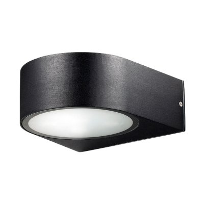 Novotech SUBMARINE 357229 уличный настенный светильник Novotech SUBMARINE 357229 уличный настенный светильникНастенные<br>Декоративный светодиодный уличный настенный светильник модели Novotech 357229 из серии SUBMARINE отличается следующим качеством: Корпус светильника сделан из алюминия. Это металл, основными достоинствами которого являются — устойчивость к практически всем видам негативного воздействия окружающей среды, коррозии, небольшой вес, по сравнению с другими видами металла и экологическая безопасность материала. Рассеиватель сделан из закаленного стекла. Оно выдерживает температуру от -70 до 250С., а так же в 5-6 раз прочнее обычного. Экономичность (КПД порядка 90%), отсутствие токсичных элементов (не наносят вред здоровью, не требуют специальной утилизации), отсутствие ультрафиолетового излучения, пожаробезопасность (не нагреваются), морозостойкость, ударопрочность и устойчивость к вибрациям. Срок службы светодиодов до 25000 часов. Диапазон рабочих температур от -20 до +50 градусов Цельсия.<br><br>Цветовая t, К: 4000<br>Тип лампы: LED - светодиодная<br>Ширина, мм: 172<br>MAX мощность ламп, Вт: 6<br>Длина, мм: 115<br>Высота, мм: 70<br>Цвет арматуры: черный