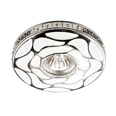 Novotech PATTERN 370214 Светильник встраиваемый Novotech PATTERN 370214 Светильник встраиваемыйКруглые<br>Встраиваемый декоративный светильник модели Novotech 370214 из серии PATTERN отличается следующим качеством: Светильник произведён из натурального камня песчаника. Его главные преимущества - долговечность, уникальные экологические и бактерицидные качества, чистота цвета, однородность структуры, малое влагопоглощение. Сложность в обработке компенсируется красотой и долговечностью изделия. Песчаник используется в течение многих веков и сегодня находится на пике популярности. Светильник, созданный из песчаника, позволит внести в интерьер нотку роскоши и неповторимый дух вечности. Использование натурального камня в изготовлении светильника создаст особое настроение в Вашем доме.<br><br>Тип лампы: галогенная/LED<br>Тип цоколя: gu5.3<br>MAX мощность ламп, Вт: 50<br>Диаметр, мм мм: 140<br>Диаметр врезного отверстия, мм: 65<br>Высота, мм: 23<br>Цвет арматуры: серебристый