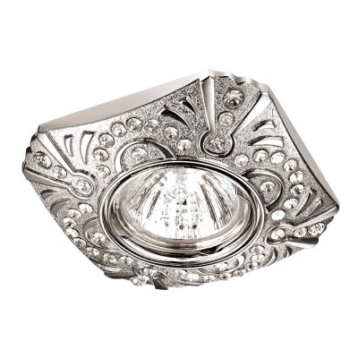 Novotech ERBA 370239 Светильник встраиваемый Novotech ERBA 370239 Светильник встраиваемыйКвадратные<br>Встраиваемый декоративный светильник модели Novotech 370239 из серии ERBA отличается следующим качеством: Светильник произведен из сплава цинка. Благодаря сравнительно высоким механическим и литейным качествам, изделия, выполненные из сплава цинка, отличаются высокой точностью деталей декора со сложной конфигурацией. Так же он обладает антикоррозийными свойствами. Декоративные украшения сделаны из хрусталя. Огранка хрусталя, подобно огранке драгоценных камней, позволяет в полной мере проявить свойства, обусловленные большим показателем преломления и дисперсией.<br><br>Тип лампы: галогенная/LED<br>Тип цоколя: gu5.3<br>Ширина, мм: 98<br>MAX мощность ламп, Вт: 50<br>Диаметр врезного отверстия, мм: 75<br>Длина, мм: 98<br>Высота, мм: 30<br>Цвет арматуры: серебристый