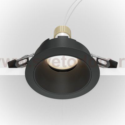 Встраиваемый светильник Maytoni DL051-U-1B Share