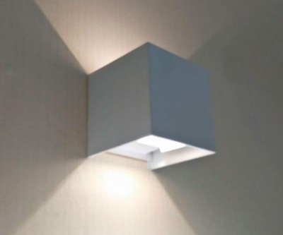 

Светильник Куб белый w10x10 h10 Led 6w (3000K) IP65 Kink light 08585,01(3000K), 08585,01(3000K)