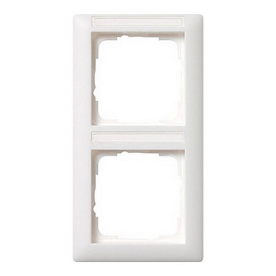 Gira EV Бел Рамка 2-я верт с полем для надписи (G110227)