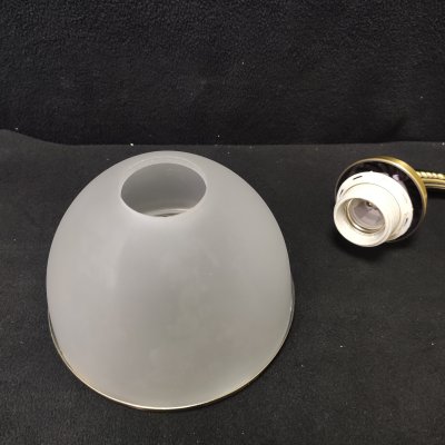 Плафон стеклянный 150*100мм (42мм посадка) с ободом бронза E27 13060