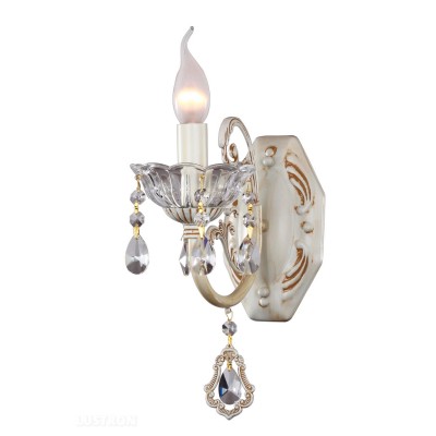 Светильник настенный бра Favourite 1596-1W Madonna Светильник настенный бра Favourite 1596-1W Madonna