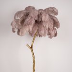 Торшер страусиные перья Feather Lamp A MODERN GRAND TOUR розовый ImperiumLoft 189583-22
